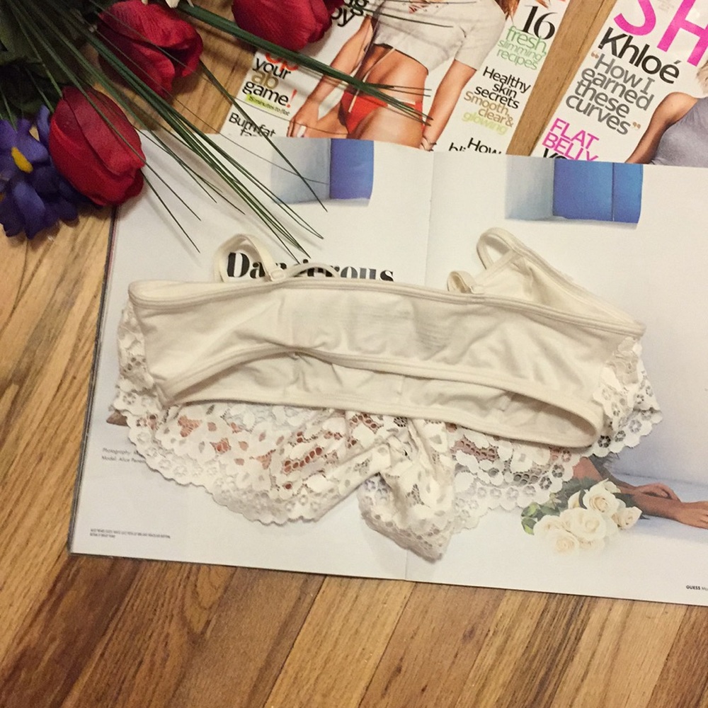 🌺NWT lacy sexy crop top/ bralette🌺 - Picture 4 of 5